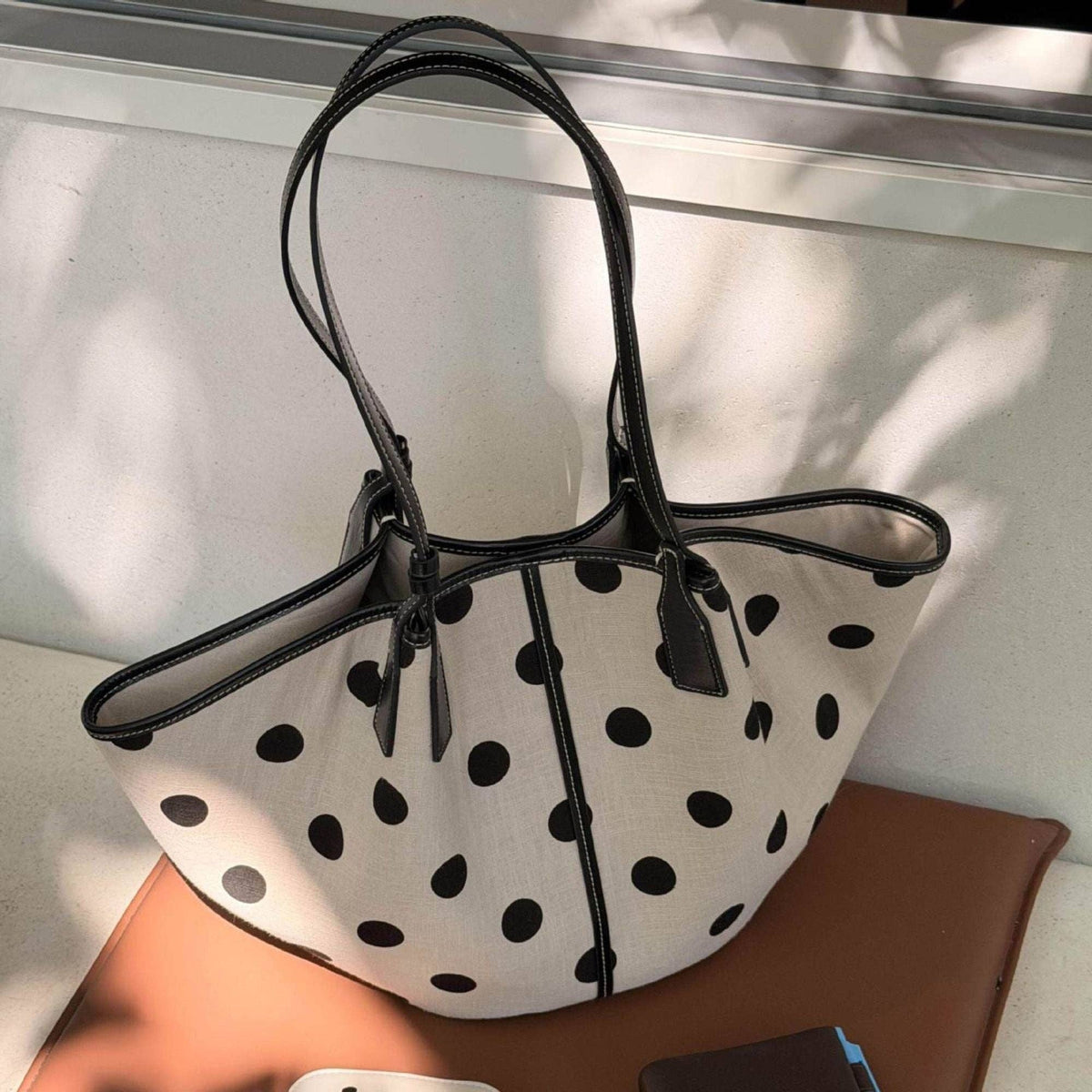 Polka Dot Linen Tote Bag Magnetic Snap Closure